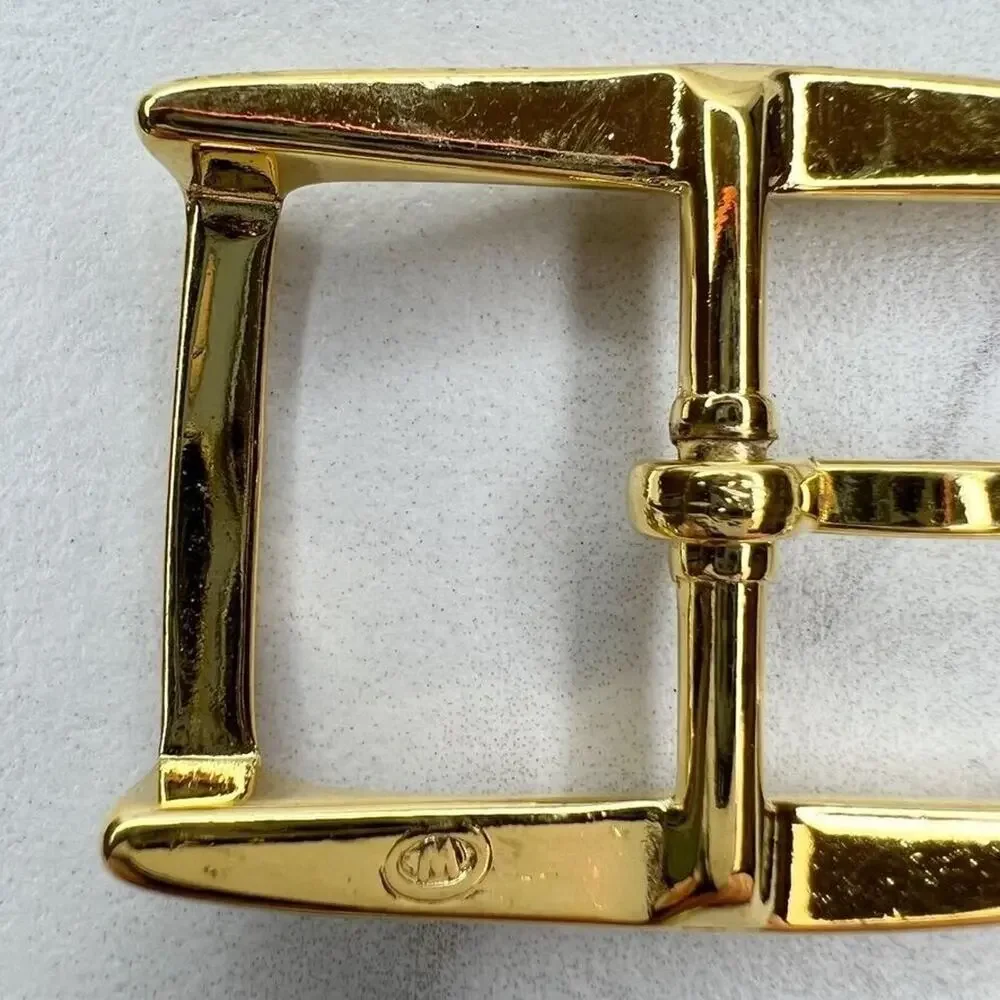 Vintage Gold Tone Simple Basic Belt Buckle for up to 1 Inch Belt